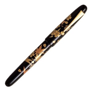 PILOT Taka Maki-e collection "Cherry blossom and maple"