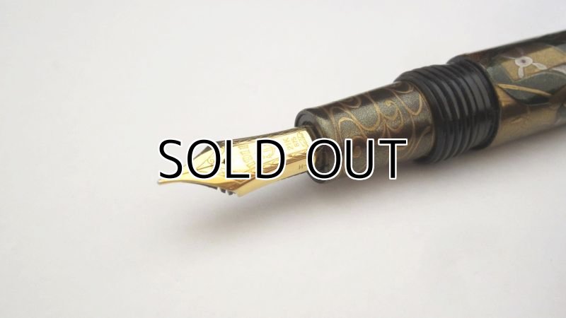 Photo5: AGJ Original Maki-e Fountain pen #38 "Buddhist statue" Sailor 21K nib Sparkling Togidashi Taka Maki-e Kyoto Japan Wa (5)