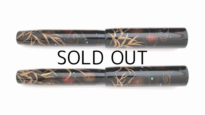 Photo4: AGJ Original Maki-e Fountain pen #55 "Firefly on Reed" Sailor 21K nib Sparkling Togidashi Taka Maki-e Kyoto Japan Wa (4)