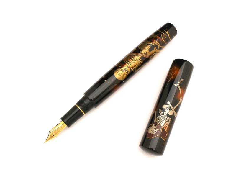 Photo2: AGJ Original Maki-e Fountain pen #76 "Skeleton" Sailor Togidashi Taka Maki-e Kyoto Japan Wa (2)