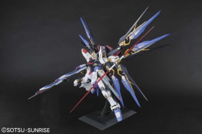 Photo3: Bandai PG Strike Freedom Gundam 1/60