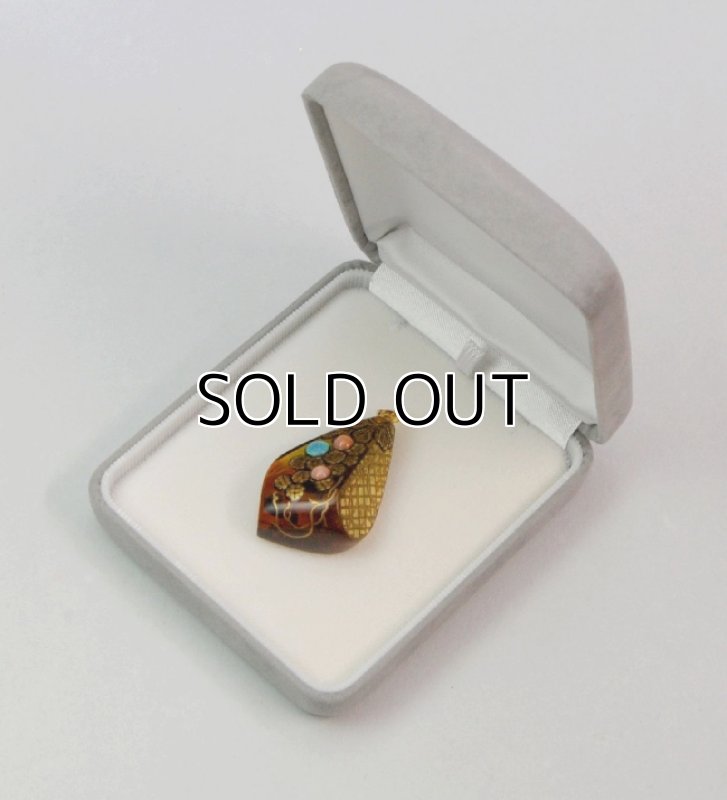 Photo2: Pendant "Grape" Maki-e Jewelry Amber Japanese (2)