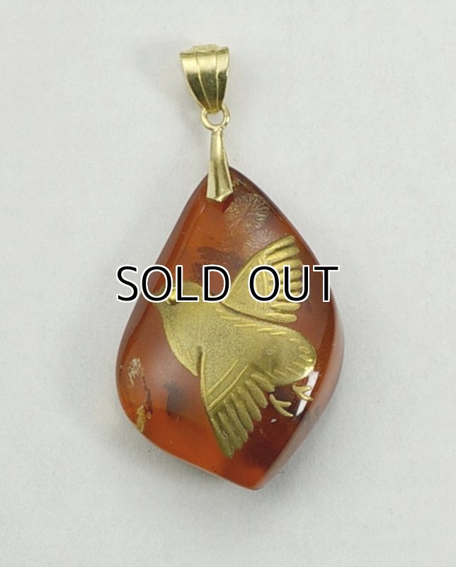 Photo1: Pendant "Plover(Chidori)" Maki-e Jewelry Amber Japanese (1)