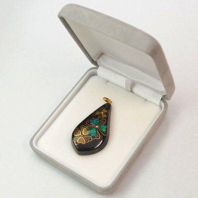 Photo1: Pendant "Flower pattern" Maki-e Jewelry Amber Japanese