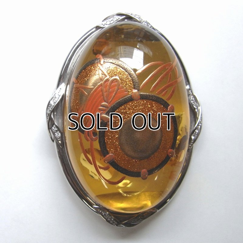 Photo1: Brooch "Japanese Drum" Maki-e(Makie) Japanese Jewelry Amber #H1 (1)