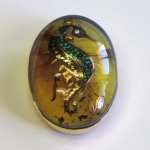 Photo1: Brooch "Sea Horse" Maki-e(Makie) Japanese Jewelry Amber #H4 (1)