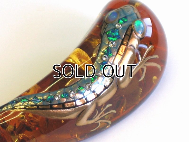 Photo5: Brooch "Lizard" Maki-e(Makie) Japanese Jewelry Amber #H9 (5)