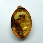 Photo2: Pendant "Hanakui-Dori" Maki-e(Makie) Japanese Jewelry Amber #H10 (2)