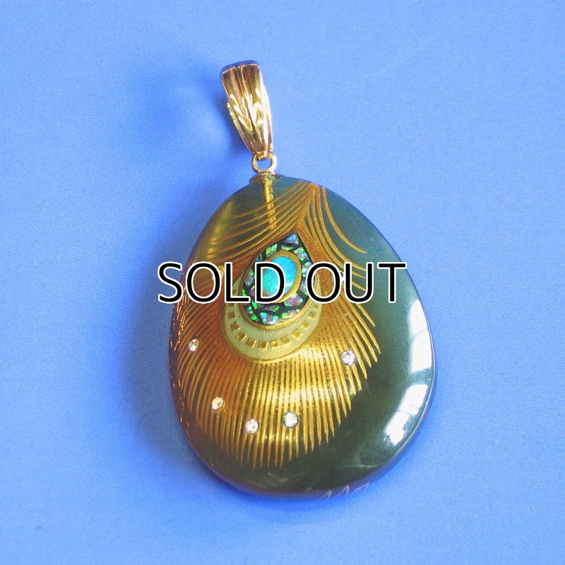 Photo1: Pendant "Feather" Maki-e(Makie) Japanese Jewelry Amber #H20 (1)