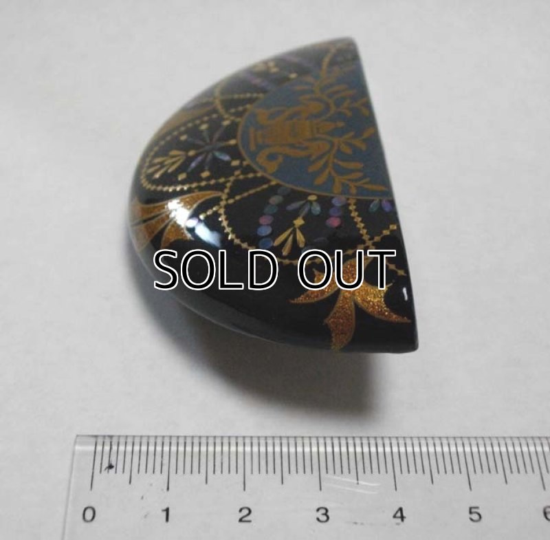 Photo2: Pendant Brooch "Egypt" Maki-e Jewelry Japanese (2)