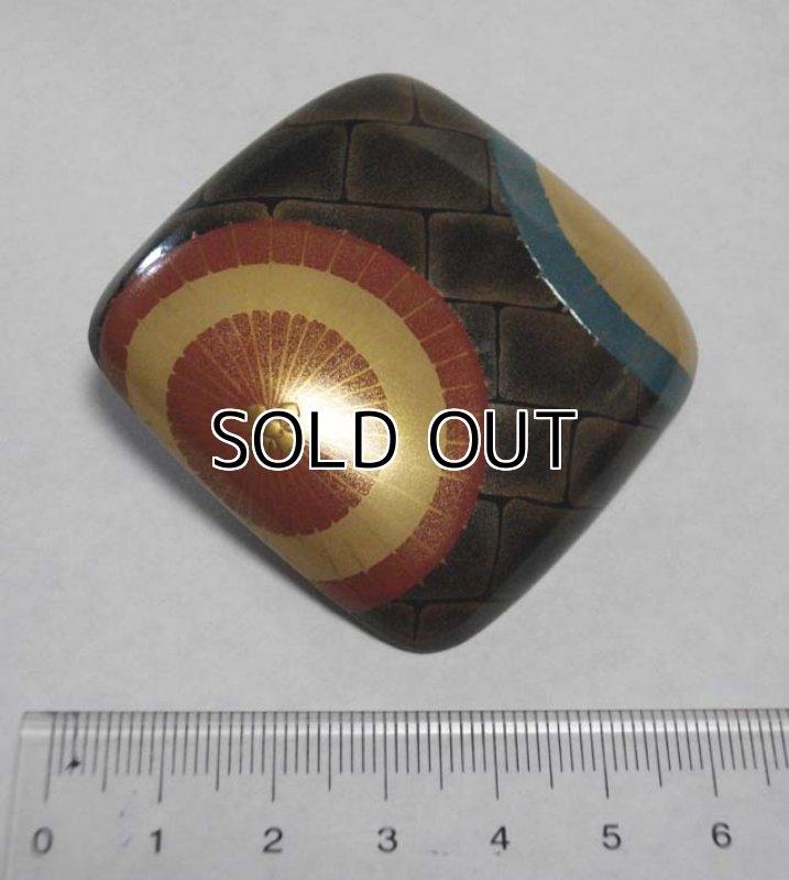 Photo2: Pendant Brooch "Japanese Parasol" Maki-e Jewelry Japanese (2)