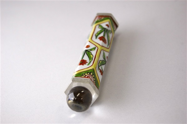 Authentic Goods from Japan Arita Porcelain Kaleidoscope