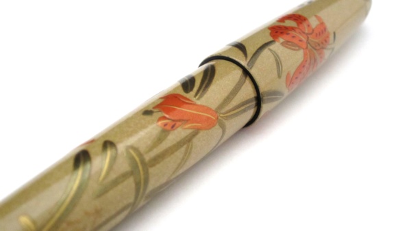 AGJ Maki-e Fountain Pen Tiger lily09