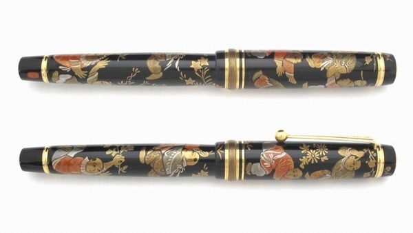 AGJ Makie Fountain Pen Karako02