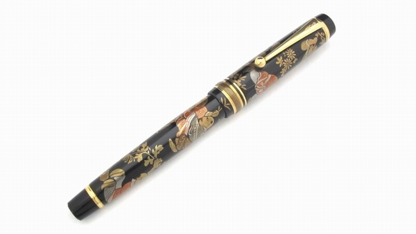 AGJ Makie Fountain Pen Karako04