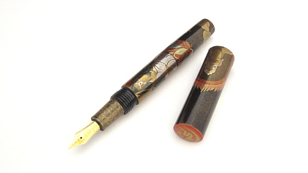 AGJ Maki-e Fountain Pen Buddhist statue01