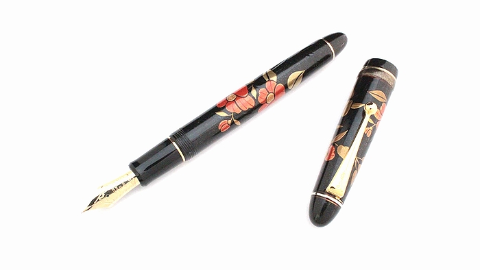 AGJ Maki-e Fountain Pen Camellia01