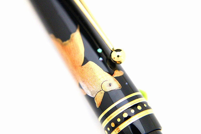 AGJ Maki-e Fountain Pen Goldfish05