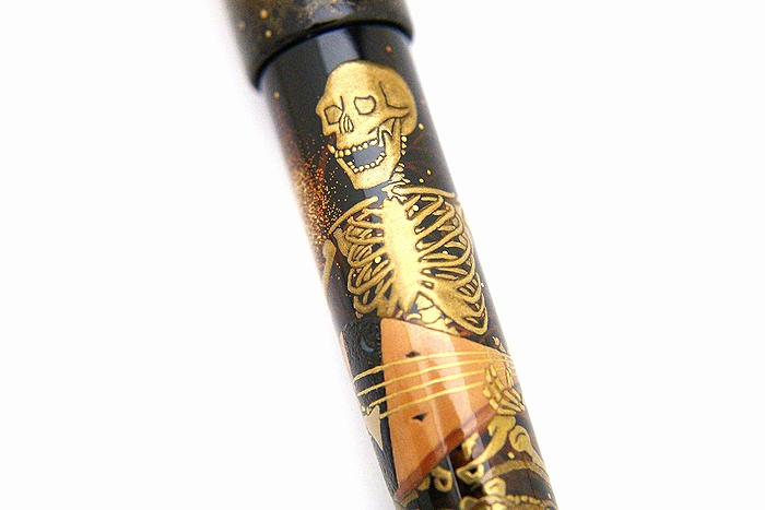 AGJ Maki-e Fountain Pen Skeleton BIWA Minstrel10