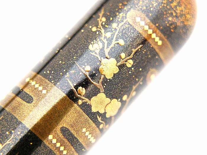 AGJ Maki-e Fountain Pen Night Ume05