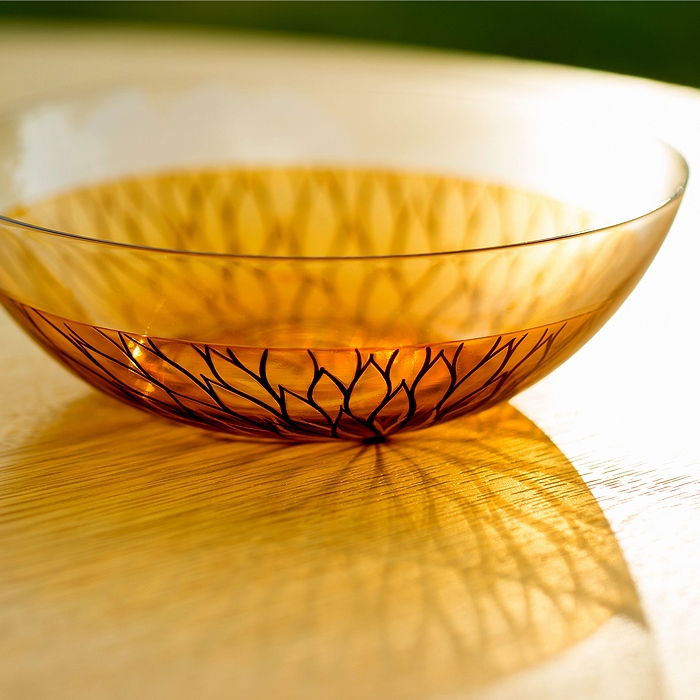 AGJ Glass urushi Bowl Vermillion Chrysanthemum3